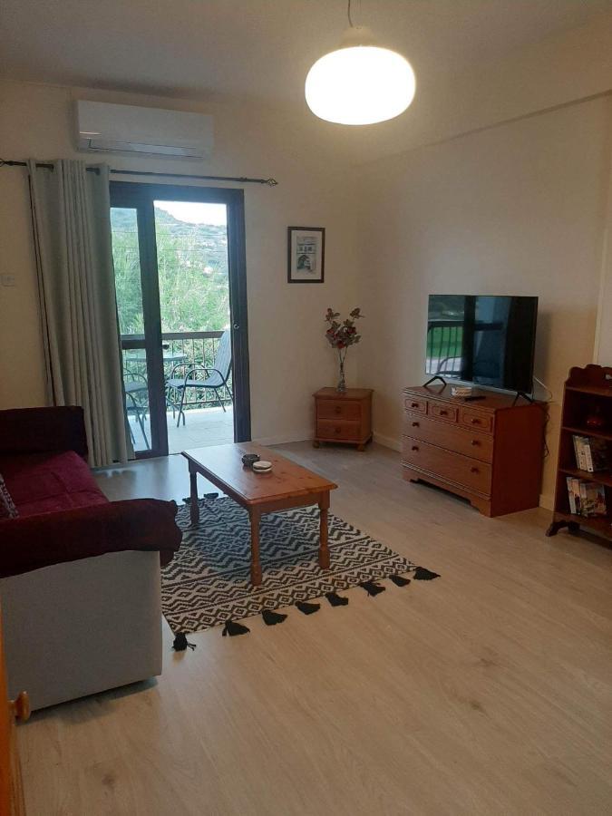 Klimataria B2 Lägenhet Pissouri Exteriör bild