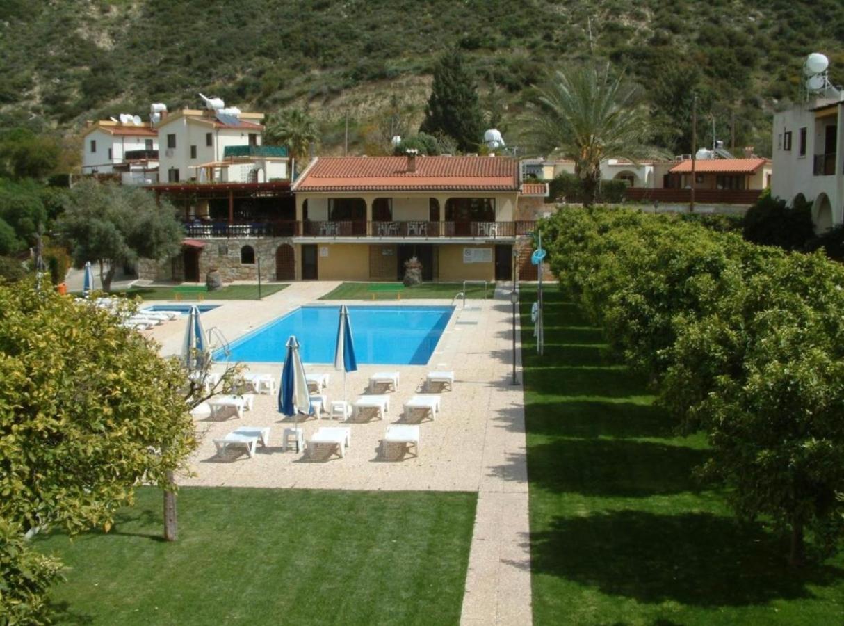Klimataria B2 Lägenhet Pissouri Exteriör bild